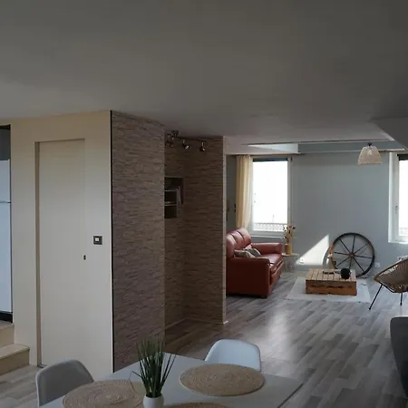 Apartment Loft Duplex 33 Career *